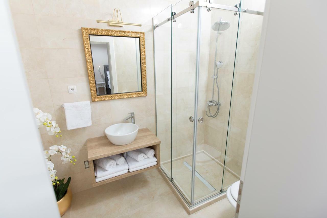 San Mihael Luxury Rooms 1 ดูโกโพลิเย ภายนอก รูปภาพ